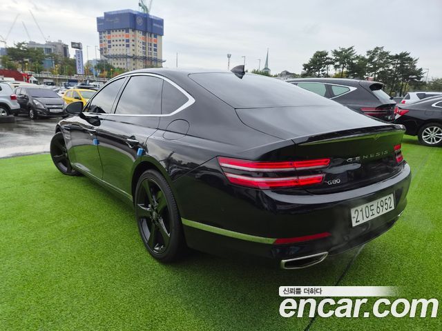 Genesis G80 2022 — photo 4