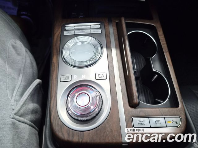 Genesis G80 2022 — photo 14