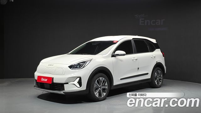 Kia Niro 2024 — photo 1