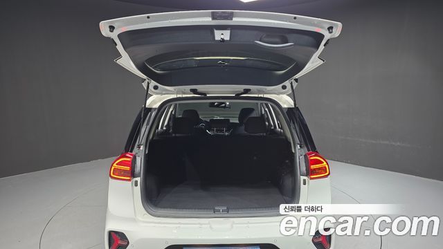 Kia Niro 2024 — photo 22