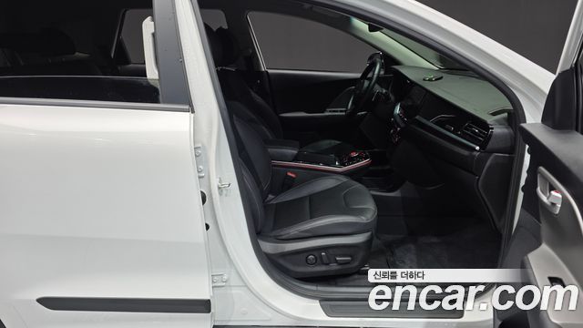 Kia Niro 2024 — photo 16