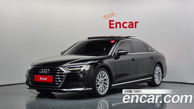 Audi A8 2021 — photo 1