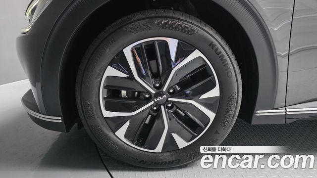 Kia EV6 2023 — photo 5