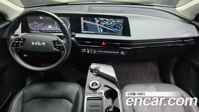 Kia EV6 2023 — photo 10