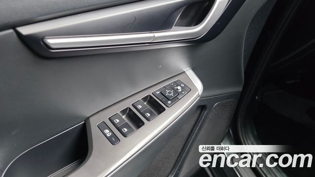 Kia EV6 2023 — photo 24