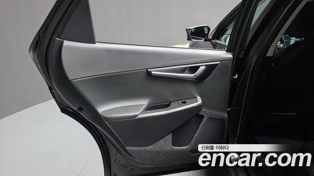 Kia EV6 2023 — photo 15