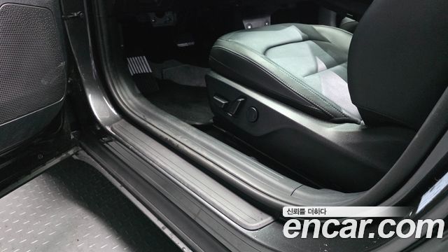 Kia EV6 2023 — photo 29