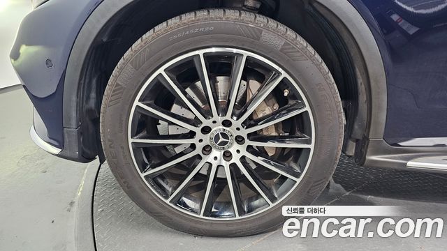 Mercedes-Benz GLC-Class 2019 — photo 5