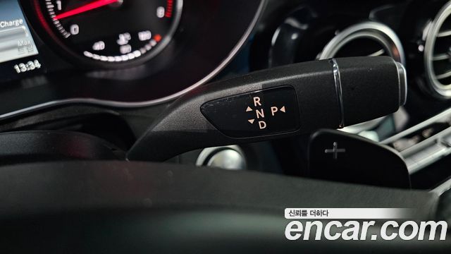 Mercedes-Benz GLC-Class 2019 — photo 25