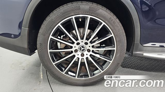 Mercedes-Benz GLC-Class 2019 — photo 7