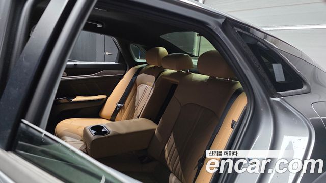 Kia K5 2022 — photo 18