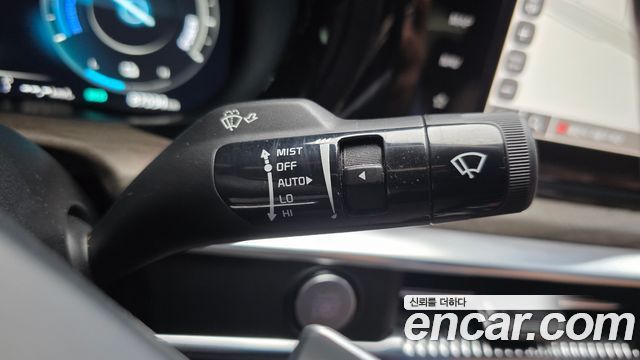 Kia K5 2022 — photo 26