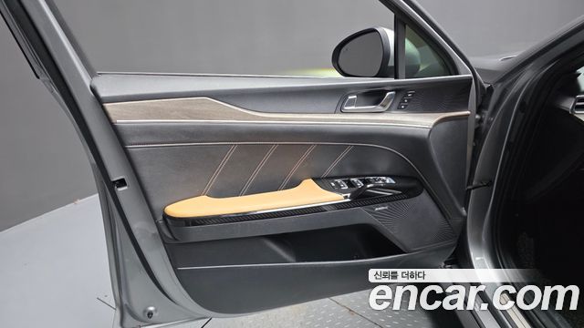 Kia K5 2022 — photo 14