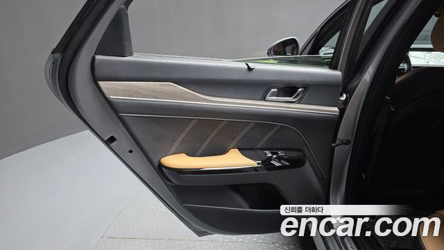 Kia K5 2022 — photo 15