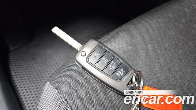 Hyundai Kona 2018 — photo 20