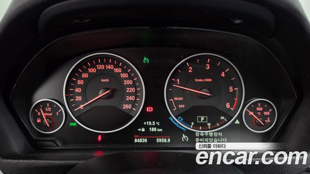 BMW 3-Series 2017 — photo 8