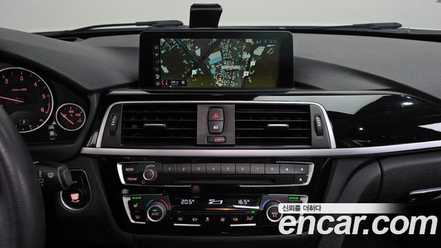 BMW 3-Series 2017 — photo 15
