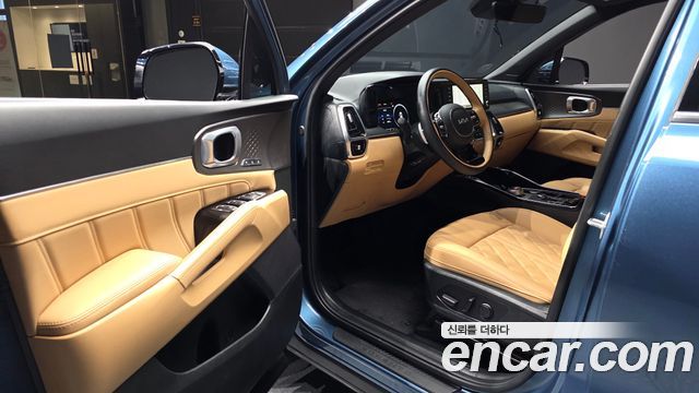 Kia Sorento 2023 — photo 13
