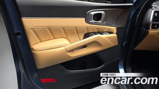 Kia Sorento 2023 — photo 14