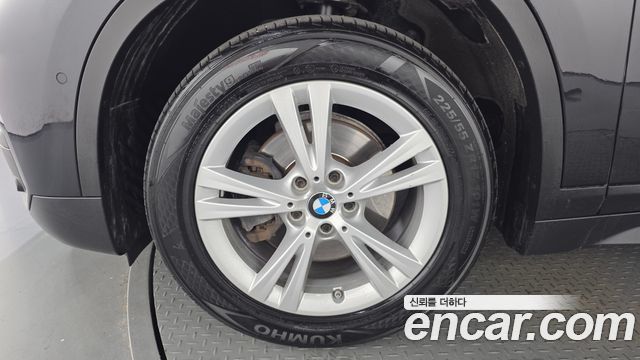 BMW X1 2017 — photo 5