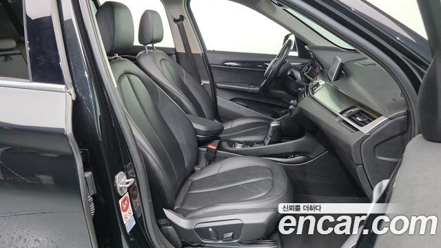 BMW X1 2017 — photo 11