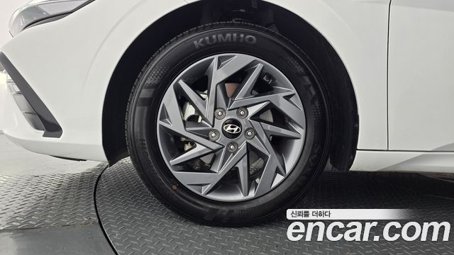 Hyundai AVANTE 2026 — photo 5
