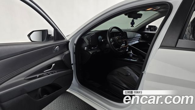 Hyundai AVANTE 2026 — photo 13