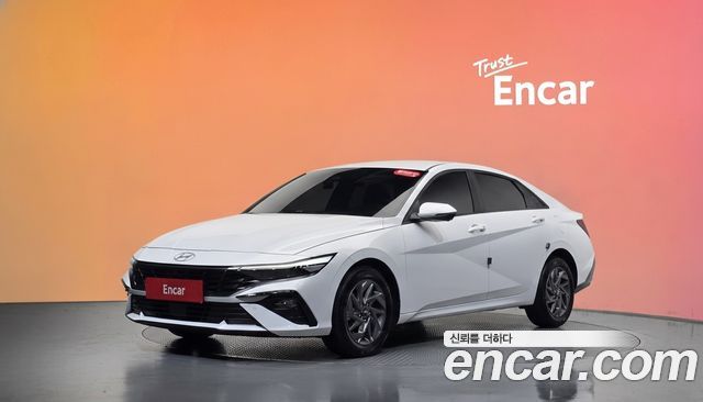 Hyundai AVANTE 2026 — photo 1