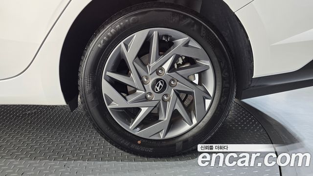 Hyundai AVANTE 2026 — photo 7