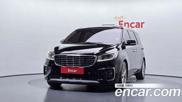 Kia Canival 2019 — photo 3