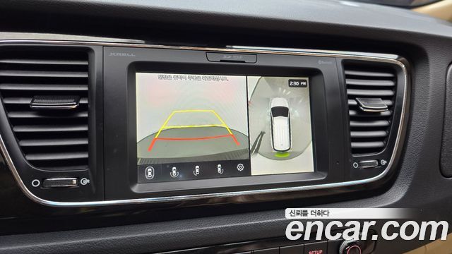 Kia Canival 2019 — photo 21