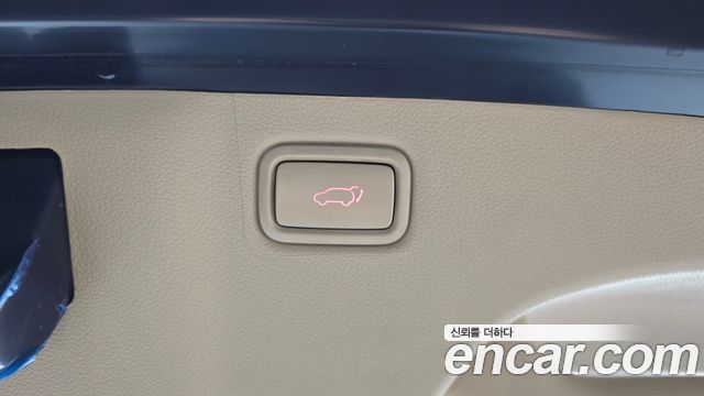 Kia Canival 2019 — photo 22