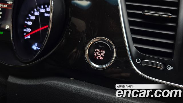 Kia Canival 2019 — photo 26