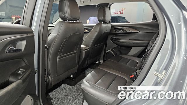 Chevrolet Korea Trailblazer 2021 — photo 18