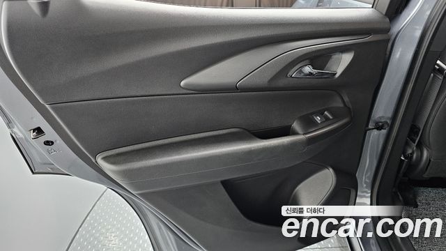 Chevrolet Korea Trailblazer 2021 — photo 15