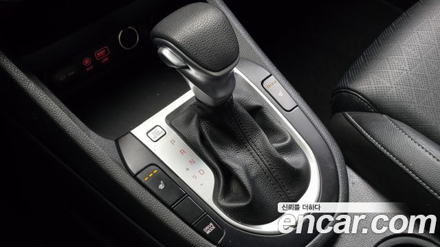 Kia K3 2019 — photo 9
