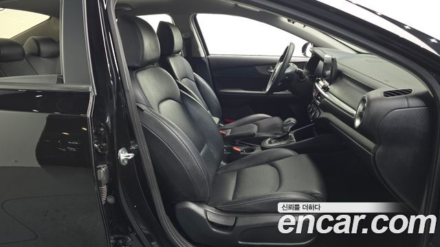 Kia K3 2019 — photo 12