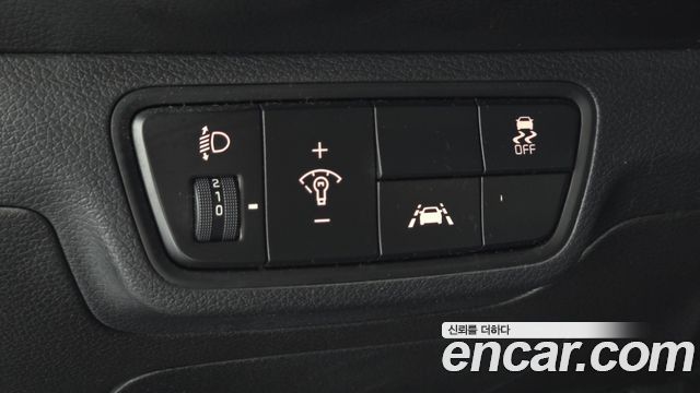Kia K3 2019 — photo 15