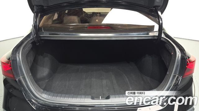 Kia K3 2019 — photo 20