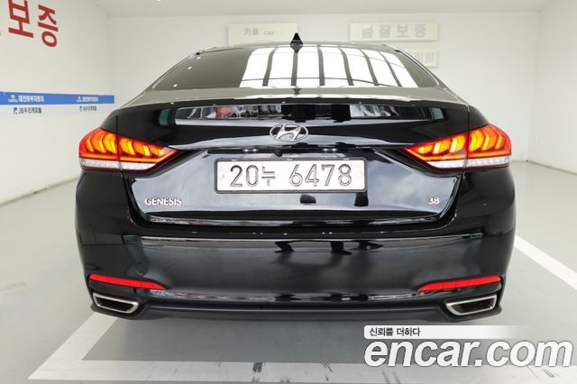 Hyundai Genesis 2015 — photo 16
