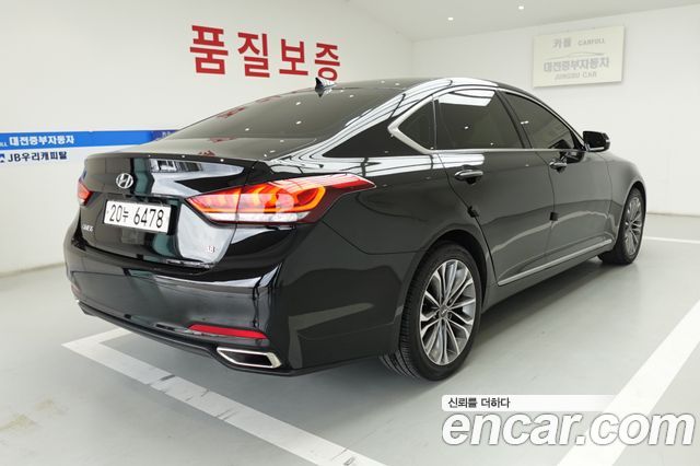 Hyundai Genesis 2015 — photo 17