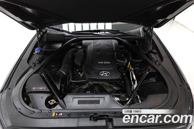 Hyundai Genesis 2015 — photo 18