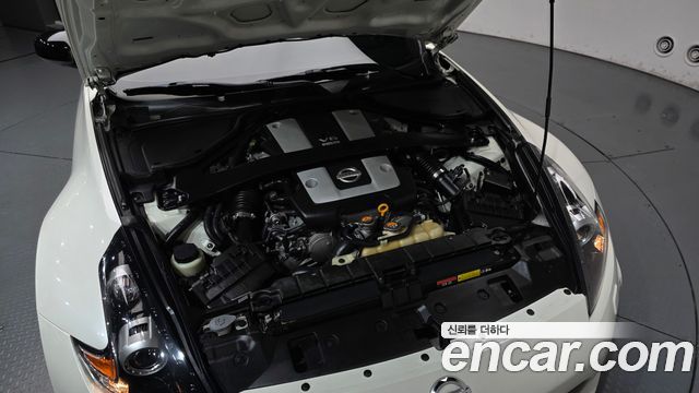 Nissan 370Z 2018 — photo 6