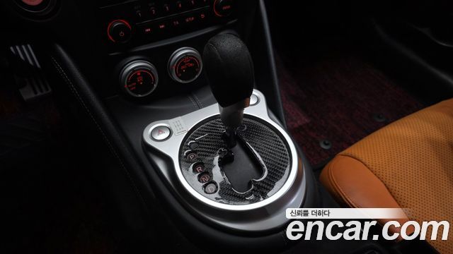 Nissan 370Z 2018 — photo 12