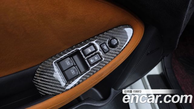 Nissan 370Z 2018 — photo 20