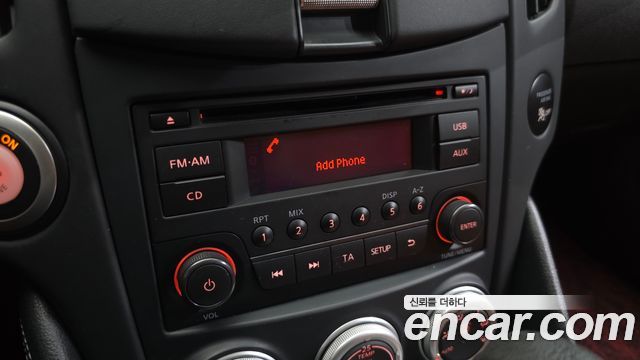 Nissan 370Z 2018 — photo 24