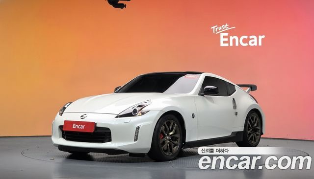Nissan 370Z 2018 — photo 1