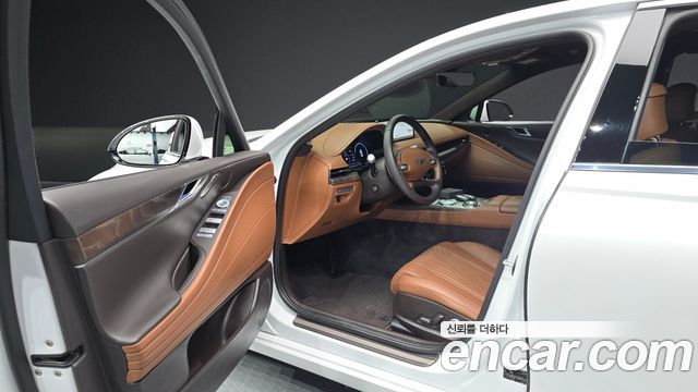 Genesis G80 2022 — photo 13
