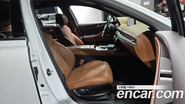 Genesis G80 2022 — photo 18