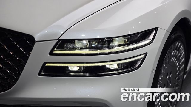 Genesis G80 2022 — photo 8